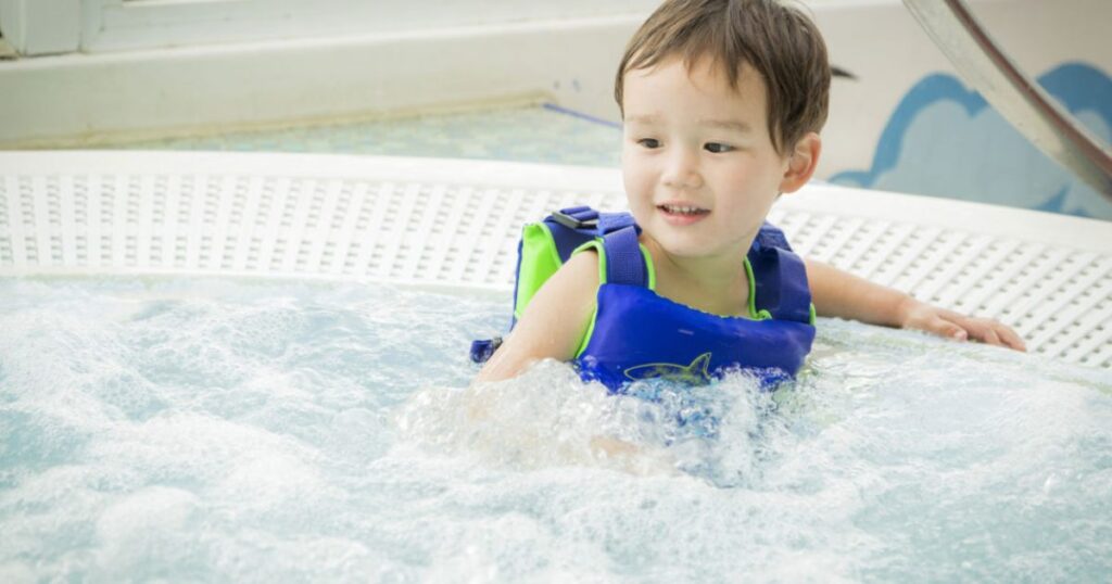 Safety Precautions For Children & Babies Using Hot Tubs